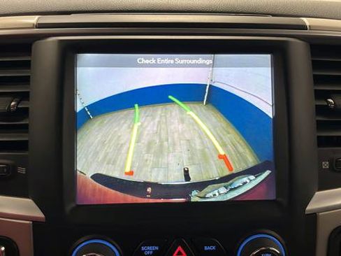 Used 2019 RAM 1500 Big Horn AWD/4WD image 13