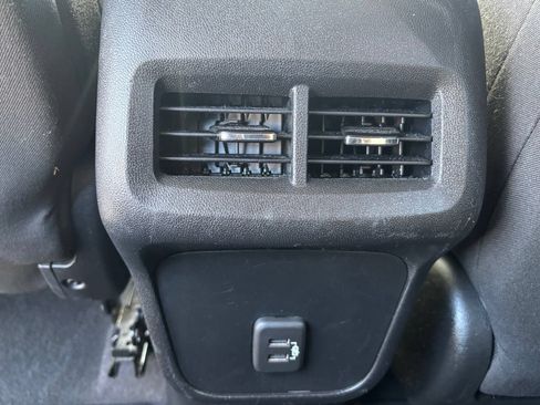 Used 2020 Chevrolet Equinox LT AWD/4WD image 22