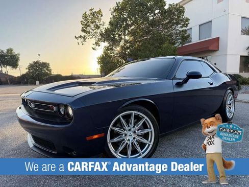 Used 2015 Dodge Challenger R/T Plus RWD image 13