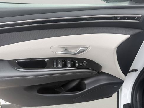 Used 2022 Hyundai Tucson Limited FWD image 7