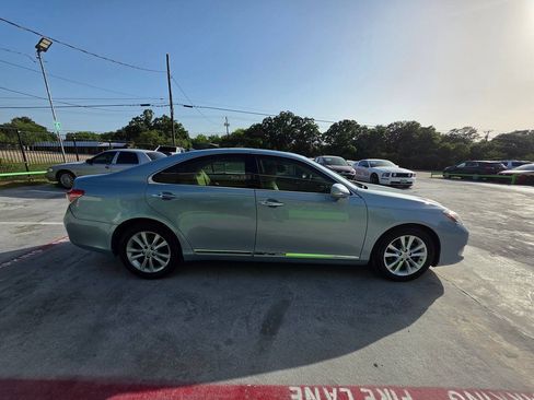 Used 2011 Lexus ES 350 FWD image 16