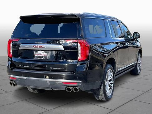 Used 2022 GMC Yukon XL Denali image 13