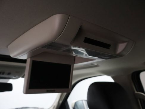 Used 2013 Chevrolet Tahoe LT w/ Luxury Package image 19