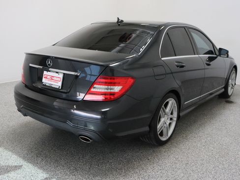 Used 2014 Mercedes-Benz C 350 Sport image 7