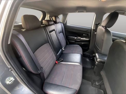 Used 2023 Mitsubishi Outlander Sport SE AWD/4WD image 19