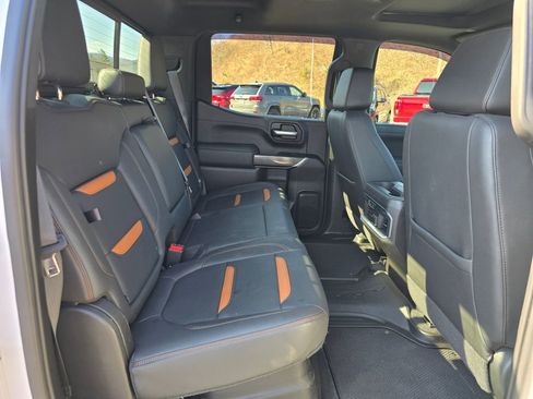 Used 2021 GMC Sierra 1500 AT4 w/ AT4 Value Package image 31