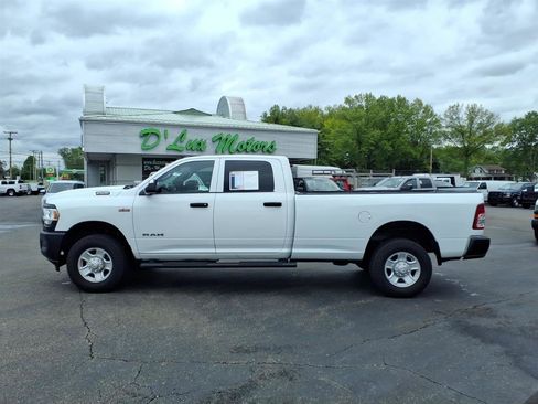 Used 2022 RAM 2500 Tradesman w/ Protection Group AWD/4WD image 8