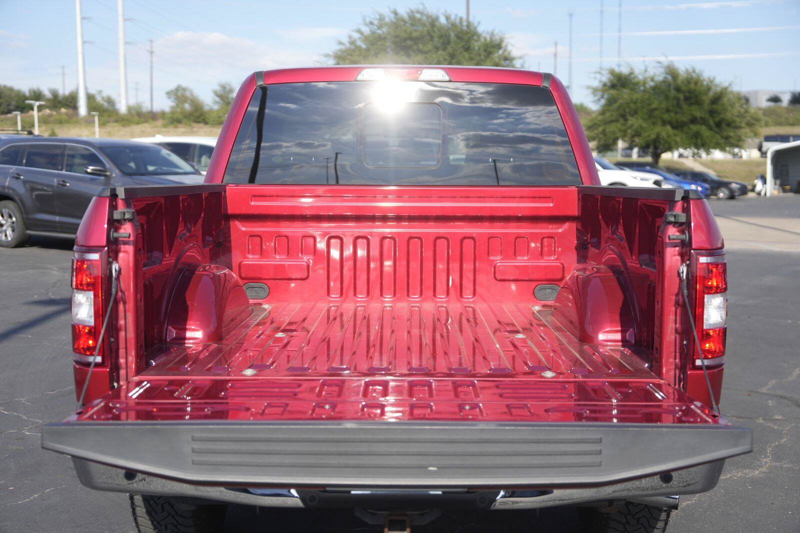 Used 2020 Ford F150 XLT w/ Equipment Group 302A Luxury AWD/4WD image 30