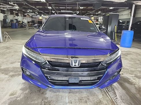 Used 2021 Honda Accord Sport image 2