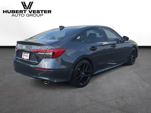 Used 2024 Honda Civic Sport image 6