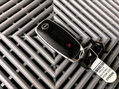 New 2025 Nissan Kicks Play S image 14