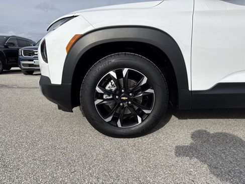 Used 2022 Chevrolet TrailBlazer LT w/ Convenience Package image 33