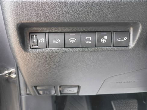 Used 2021 Toyota RAV4 Limited image 26