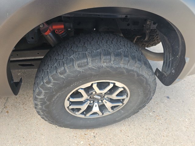 Used 2023 Ford F150 Raptor AWD/4WD image 6