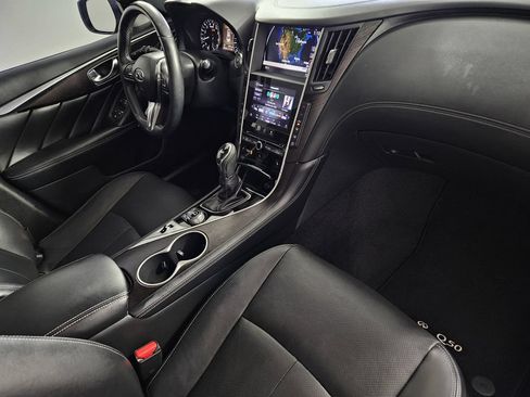 Used 2022 INFINITI Q50 Sensory w/ Cargo Package RWD image 32