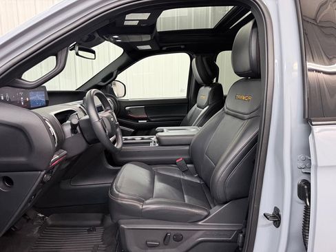Used 2026 Ford Expedition Tremor AWD/4WD image 10