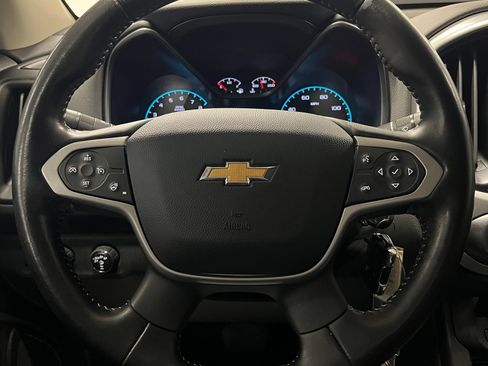 Used 2021 Chevrolet Colorado ZR2 AWD/4WD image 11