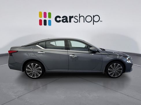 Used 2023 Nissan Altima 2.5 SL AWD/4WD image 5