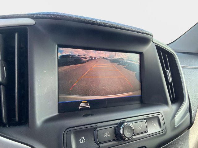Used 2021 GMC Terrain SLE FWD image 18