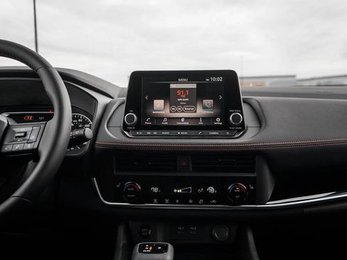 New 2026 Nissan Rogue SV AWD/4WD image 16