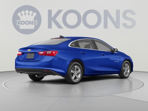 Used 2023 Chevrolet Malibu LS FWD image 4