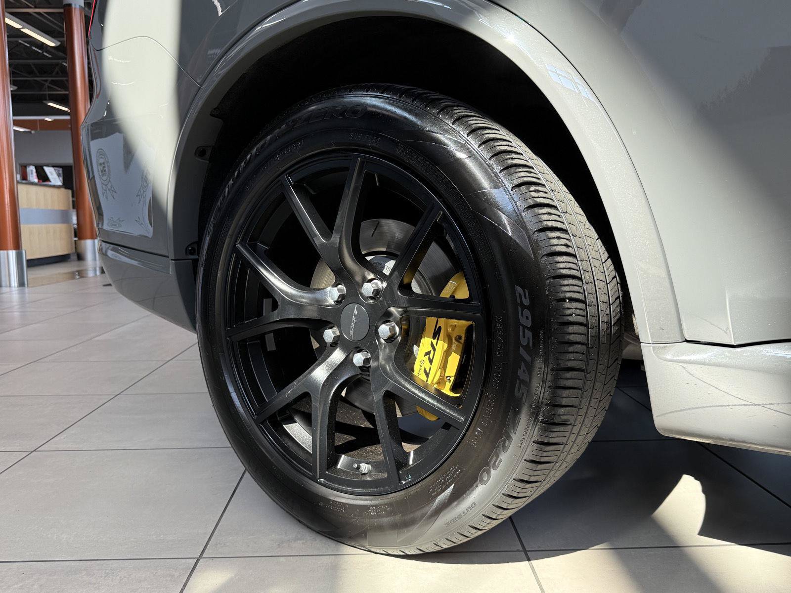 Used 2024 Dodge Durango SRT AWD/4WD image 17