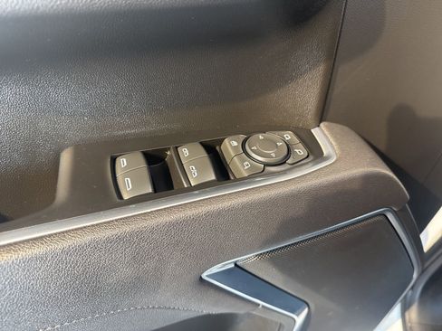 Used 2025 GMC Sierra 1500 SLT image 20