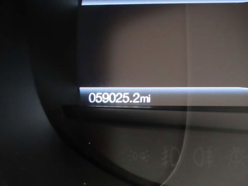 Used 2022 Ford Edge SEL w/ Convenience Package image 10