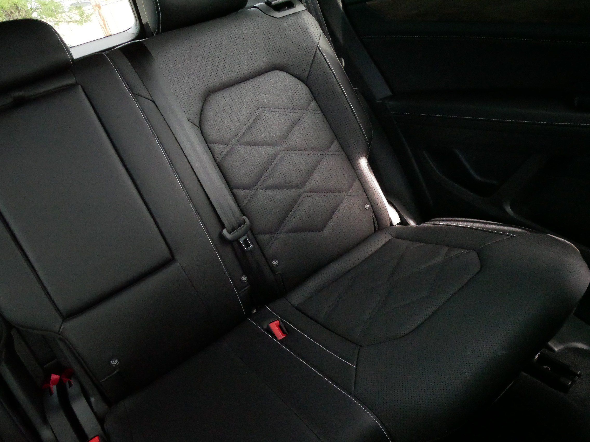 Certified 2026 Volkswagen Atlas SE AWD/4WD image 14