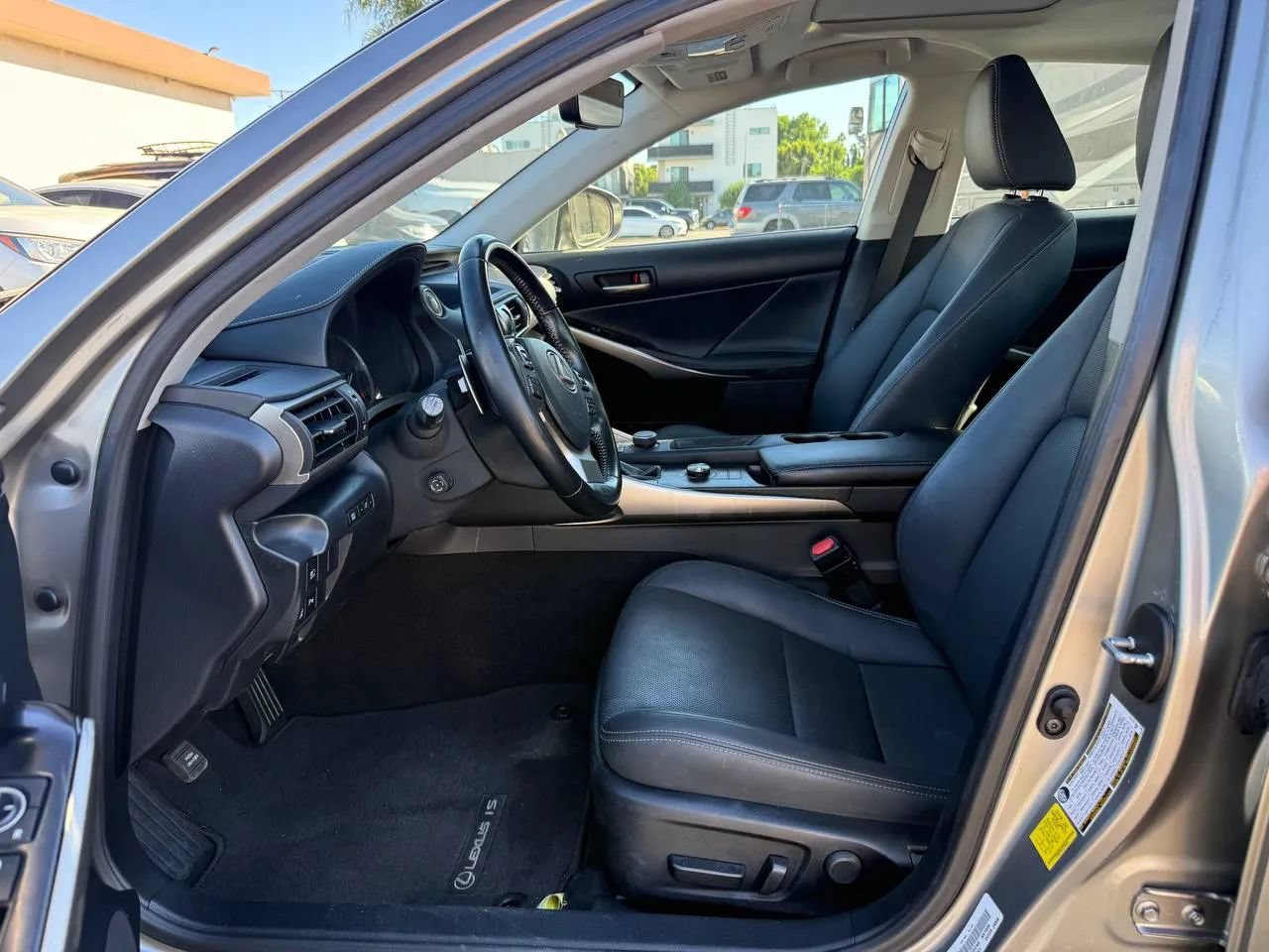 Used 2020 Lexus IS 300 w/ Premium Package RWD image 31