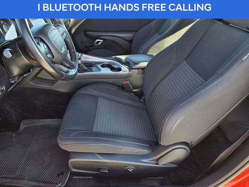 Used 2019 Dodge Challenger SXT image 12