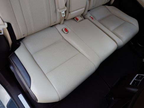 Used 2017 Lexus RX 350 FWD image 16