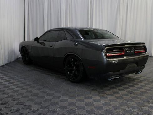 Used 2016 Dodge Challenger R/T image 5