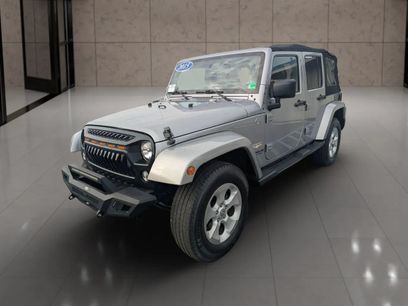 Used 2015 Jeep Wrangler Unlimited Sahara w/ Connectivity Group