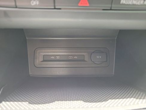 Used 2022 Volkswagen Atlas SE FWD image 27