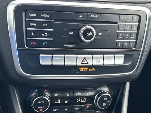 Used 2019 Mercedes-Benz GLA 250 image 33