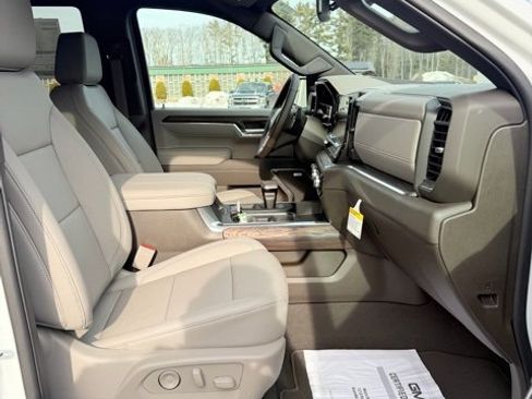 New 2026 GMC Sierra 1500 SLT w/ SLT Premium Package image 14