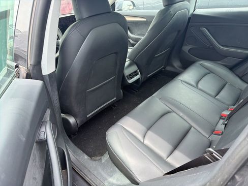 Used 2023 Tesla Model 3 Standard Range RWD image 6