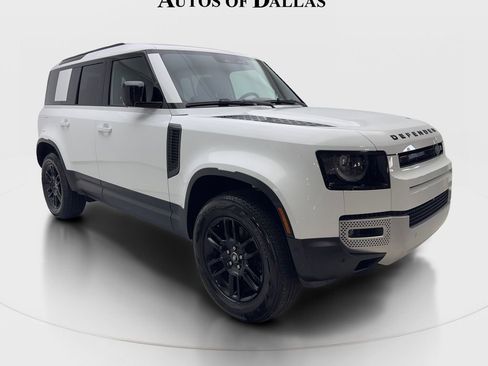 Used 2025 Land Rover Defender 110 S image 4