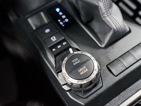 Certified 2025 Toyota 4Runner SR5 image 24