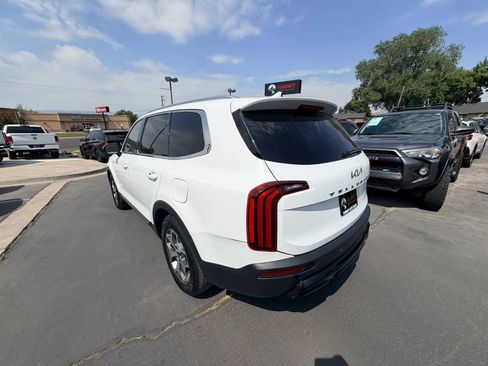 Used 2021 Kia Telluride EX w/ Towing Package AWD/4WD image 6