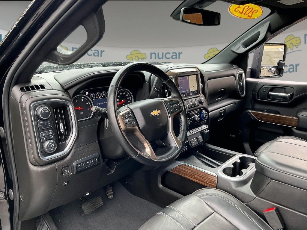 Used 2023 Chevrolet Silverado 3500 High Country w/ Safety Package II AWD/4WD image 8