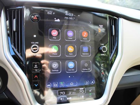 Used 2025 Subaru Outback Premium image 27