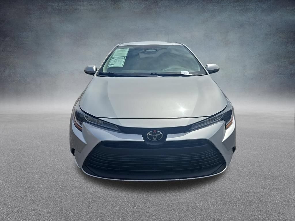 Used 2024 Toyota Corolla LE FWD image 9