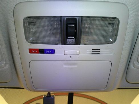 Used 2017 Subaru Forester 2.5i Premium w/ All-Weather Package image 24