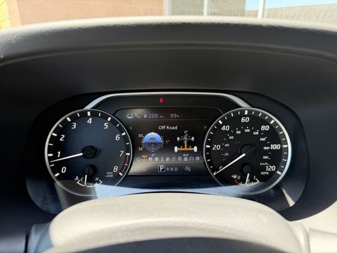 Used 2025 Nissan Frontier SV RWD image 18