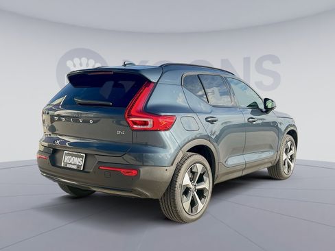 New 2026 Volvo XC40 B4 Plus w/ Protection Package Premier image 7