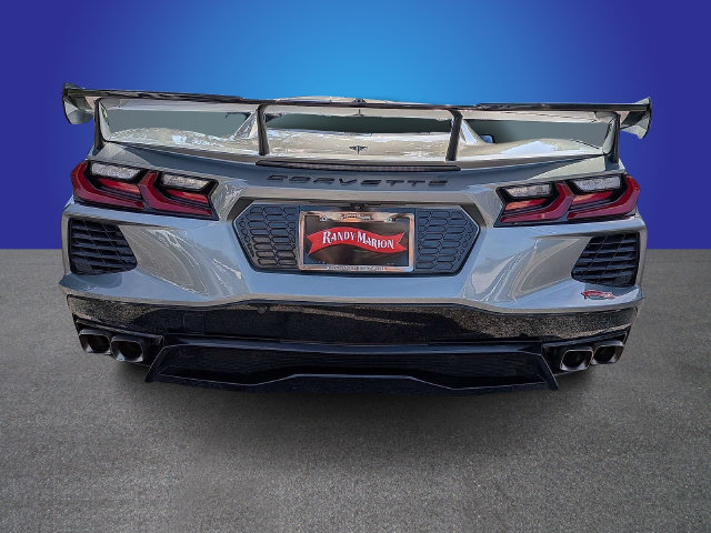 Used 2022 Chevrolet Corvette Stingray Preferred Cpe w/ Z51 Performance Package RWD image 4