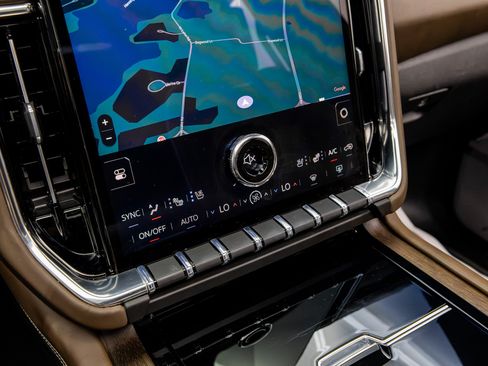 Used 2026 GMC Yukon XL Denali Ultimate w/ LPO, Floor Liner Package AWD/4WD image 48