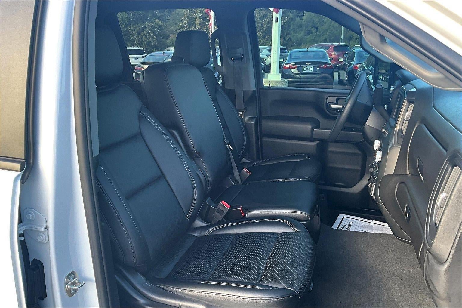 Used 2024 GMC Sierra 2500 Pro AWD/4WD image 7